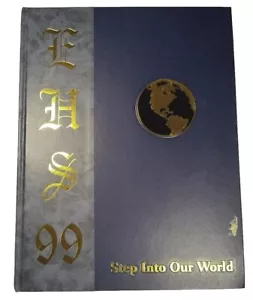 Everett High School, Everett WA, Nesika 1999 Signed - Picture 1 of 8