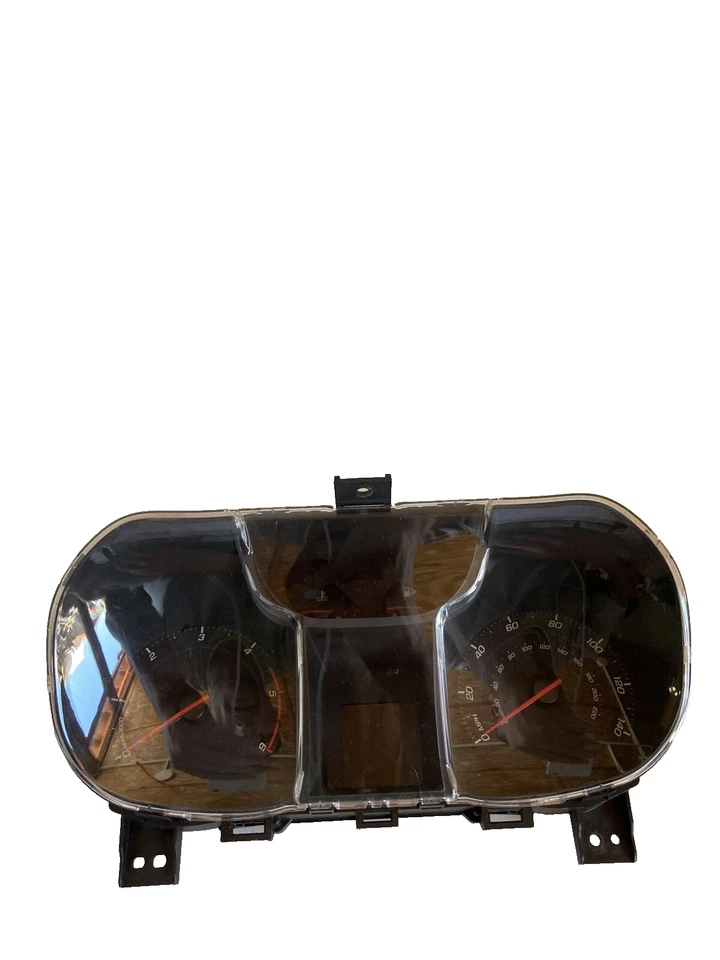 Chevrolet Orlando Speedometer Instrument Taho 688014257 Genuine 2.0Vcdi 2011 - Image 1 of 4