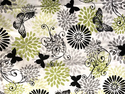 Tela Brother Sister Mariposas Negras Verde Flores Estilizadas en Blanco 3.75Y Foto 1 de 3