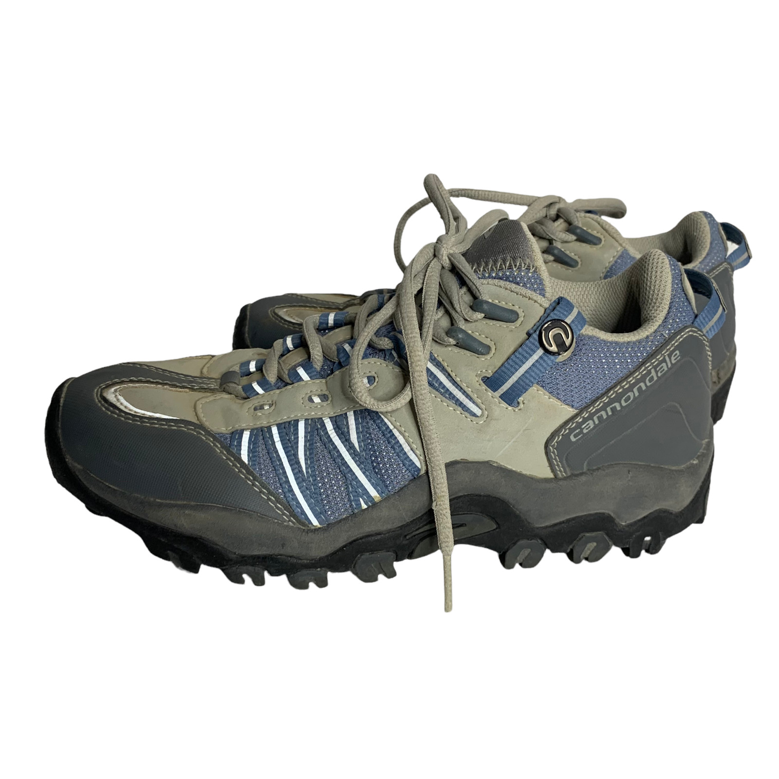 can i use hiking shoes for cycling