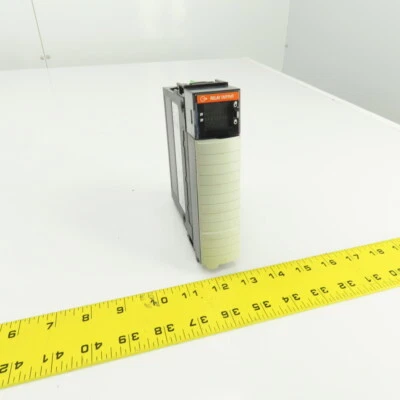 Allen Bradley 1756-OW16I/A ControlLogix 16 Puntos Relé Aislado Salida - Imagen 1 de 4