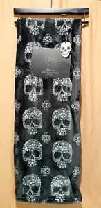 Artisan 34 Day of the Dead 💀Floral Sugar Skulls Velvety Plush Throw 50 X 70 NWT - Picture 1 of 5
