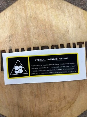 Fiat Panda 141 Bahía Motor Calcomanía Pegatina Caja Aire Foto 1 de 2