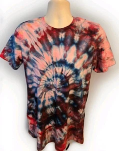 T-Shirt Bella Canvas rot weiß blau Spirale eisgefärbt Tie Die Medium M - Bild 1 von 3