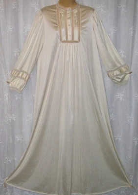 NUEVO MAXI VESTIDO CAMISÓN VINTAGE TALLA 34 VANITY FAIR MARFIL VICTORIANO DETALLE ENCAJE Foto 1 de 4