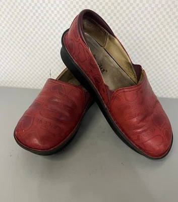 Туфли-сабо Alegria Deb-654 красные лакированная кожа сердце медсестра - размер 7,5 (ЕС 38) - Изображение 1 из 4