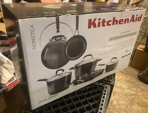 KitchenAid 84800 10 Pieces Hard Anodized Nonstick Cookware Set, Onyx Black - Foto 1 di 1