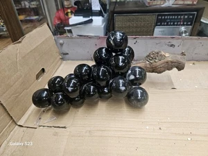 Black Glass Venetian Grapes  13 inches - Imagen 1 de 4