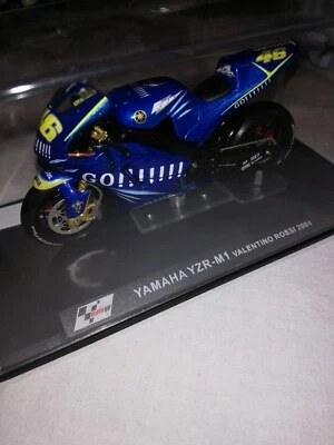Yamaha YZR M1 V.Rossi # 46 2004 1/24 Italeri Fabbri  - Immagine 1 di 2