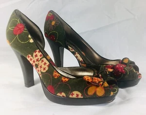 UNLISTED Kenneth Cole cottage core floralFabric D'Orsay Toe Bow Heels Sz 7 - Picture 1 of 7
