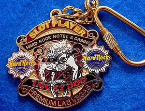RARE LAS VEGAS HOTEL SLOT PLAYER LUCKY ENGLISH BULL DOG KEYCHAIN Hard Rock Cafe - Picture 1 of 1