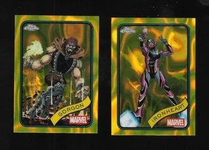 (2) Rifrattore 2025 Topps Chrome Marvel IRONHEART / GORGON Giallo Lave - Foto 1 di 2