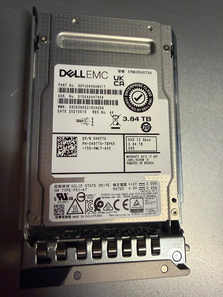 7,6 TB 2 x DELL 3.84TB SAS 12G SSD RI 2.5" SFF Poweredge Gen14 R540 R640 R740  - Bild 1 von 1
