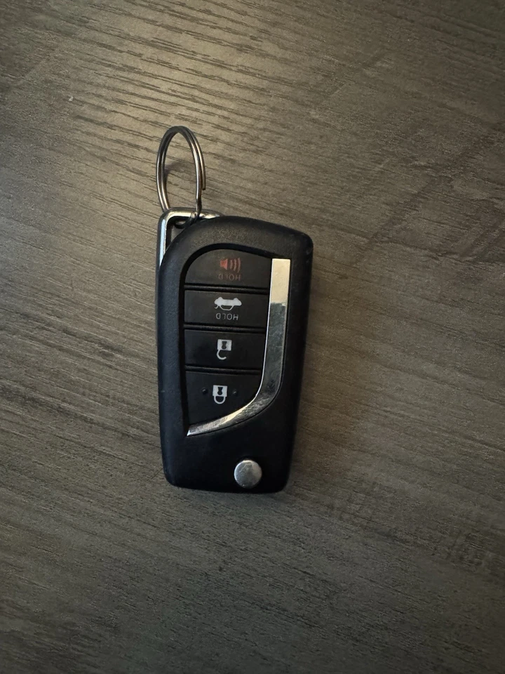 Toyota Camry Key Fob 2018-2021 - Image 1 of 4