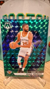 2024-25 Panini Mosaic Basketball Mikal Bridges Green Mosaic - Picture 1 of 2