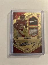 2022 Phoenix Skyy Moore Gold Vinyl Laundry Tag Auto RC 1/1 - Nike Swoosh