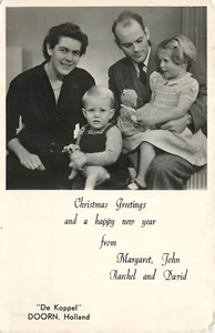 Christmas Greetings Happy New Year Family Portrait De Koppel Doorn RPPC Postcard - Picture 1 of 2