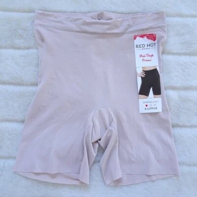 Prendas moldeadoras corporales Red Hot Spanx beige mediano Foto 1 de 4