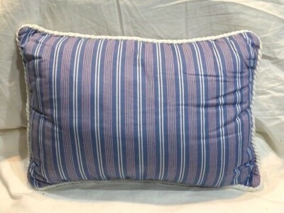 Tommy Hilfiger Annapolis 20" x 14" almohada a rayas oblongas e inserto nuevo con etiquetas/nosotros  Foto 1 de 4