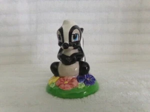 Disney Bambi's Friend Skunk Flower Porcelain Ceramic Figurine  - Picture 1 of 6