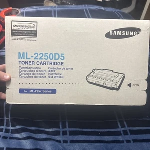 Samsung ML-2250D5 Black Toner Cartridge ML-2250 Sealed.box - Picture 1 of 5
