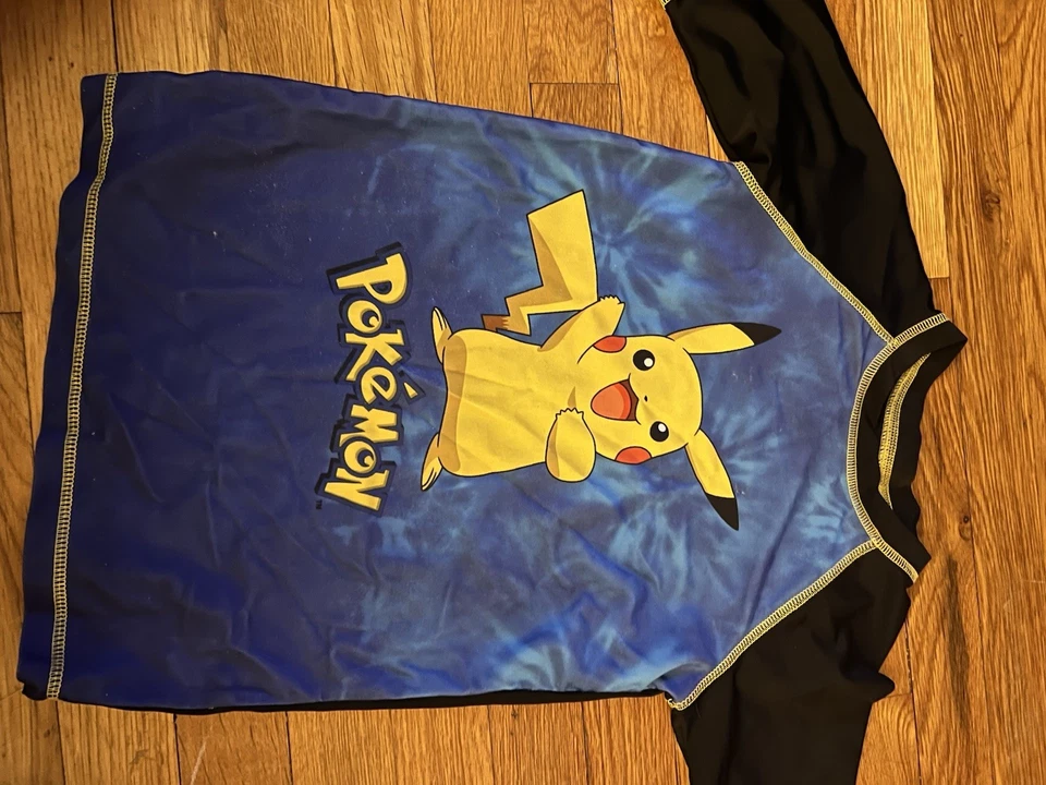 Protector contra erupciones Pokémon para niños talla M Foto 1 de 1