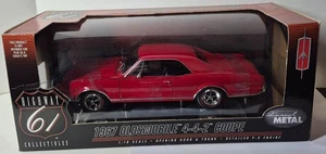 1967 Oldsmobile 4-4-2 W30 Highway 61 1:18 Diecast Car - Spanish Red - Picture 1 of 7