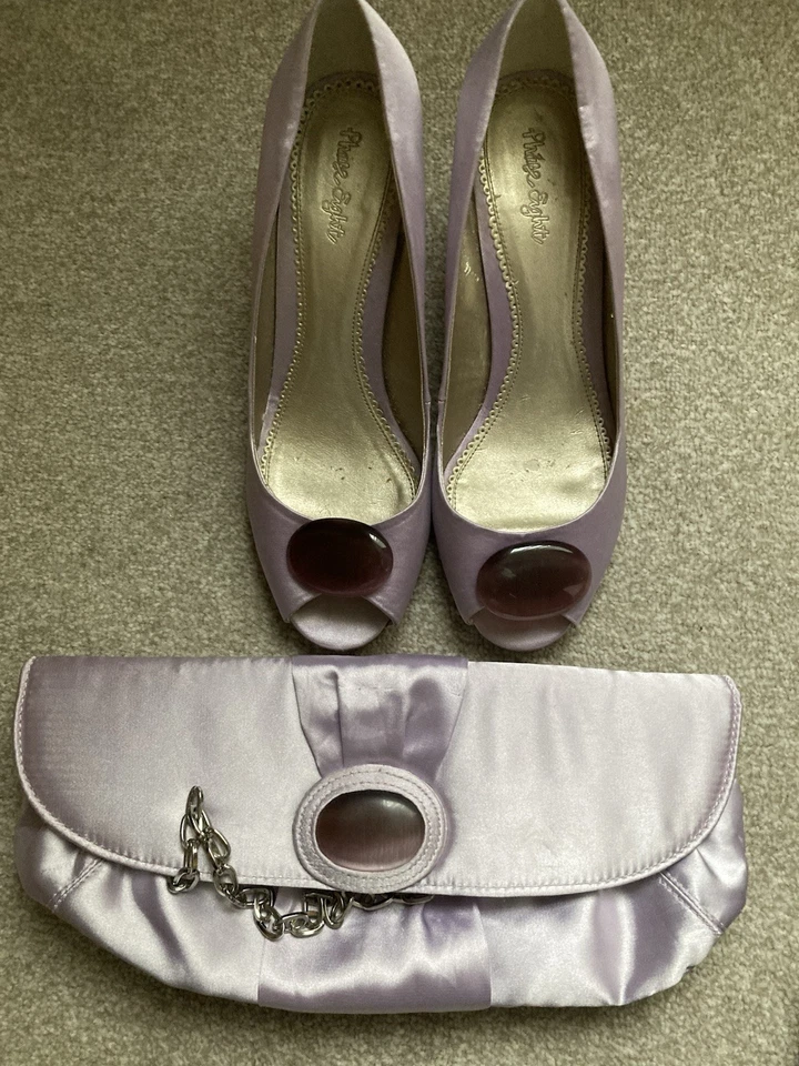 Phase Eight Matching Mauve Shoes and Clutch Bag Size 5 Shoes - Image 1 of 4