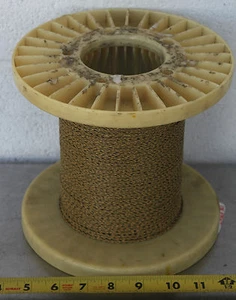 GUDEBROD BUTTWIND CUSTOM FISHING ROD WINDING WRAP GOLD & BLACK ENTIRE SPOOL #7 - Picture 1 of 2