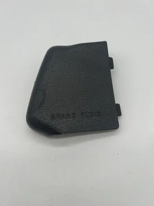 Mitsubishi Delica L300 Brake Fluid Resevoir Cover MB423359 - Picture 1 of 5