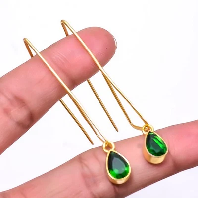 Brinco de prata esterlina 925 folheado a ouro esmeralda (simulado) 2,46" E_9445_250_33 - Imagem 1 de 4