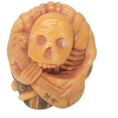 Tallado en cráneo de tuerca tallada japonesa original de la Segunda Guerra Mundial DR7 Foto 1 de 4