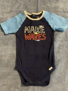 Gerber Baby Boy Onesie 18 Months “Make Waves” - Picture 1 of 4