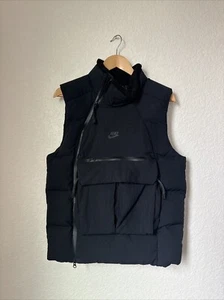Nike Down Vest/Nylon/Black/928910-010/Tech Pck Fill Vest Size Small - Picture 1 of 5
