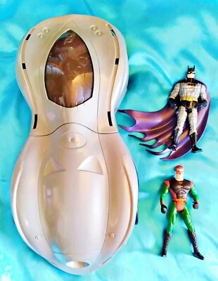 BATMOBILE 1994 Legends of Batman серый 16 дюймов L с фигурками BATMAN '92 & ROBIN '95 - Изображение 1 из 4