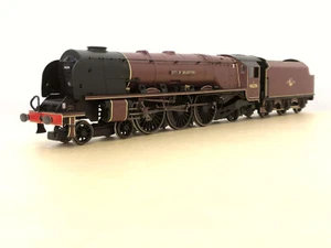 Hornby R3241 British Railways Princess Coronation - City of Bradford. Like new. - Picture 1 of 9