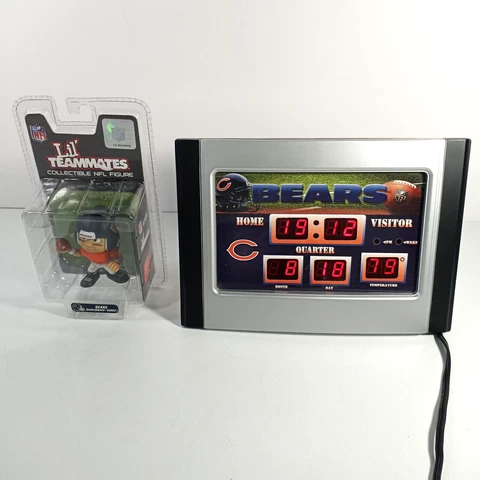 Score Board Desk Clock Chicago Bears 6.5" x 9" Digital & Lil' Teammates Cover
