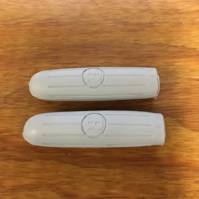 AGARRES DE BICICLETA PARA RALEIGH ROYCE UNION ROSS Y OTROS DE COLECCIÓN NOS RAROS Foto 1 de 3