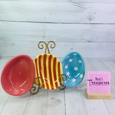 Blossoms & Blooms Easter Colorful Stripe Floral Polka 3 Egg Section Serving Tray - Image 1 of 4