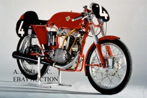 Ducati 125cc Bialbero DOHC 1956 motorcycle photo photograph press photo - Picture 1 of 1