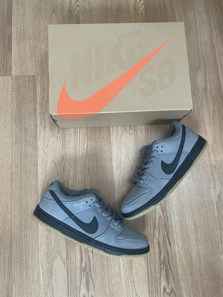 Nike SB Dunk Low Cool Grey ISO Foto 1 de 1