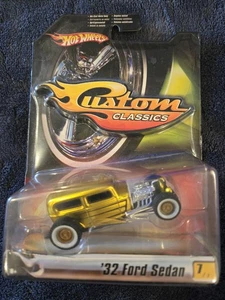 2006- Hot Wheels/ Custom Classics ( '32 Ford Sedan In Yellow Gold) - Picture 1 of 4