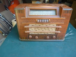Radio d'epoca a valvole orizzontali da tavolo Motorola modello 61T23 ricambi o riparazione - Foto 1 di 20