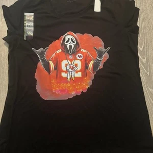Kansas City Chiefs Ghost Face woman’s T-Shirt size XL - Picture 1 of 4