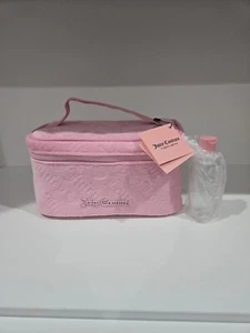 Bolso de Maquillaje de Viaje JUICY COUTURE con Botella Nuevo con Etiquetas Sensación de Terciopelo/Corazones y Logo - Imagen 1 de 11