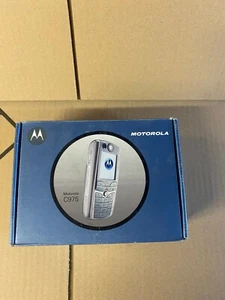 Motorola C975 manque écouteurs, batterie Hs - Photo 1/7