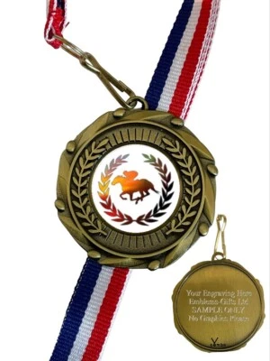 EMBLEMS GIFTS LTD Pferderennen 45 mm Kombi Medaille & Band Gravur kostenlos