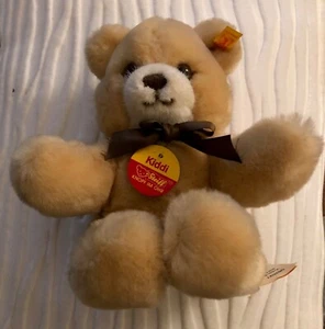 STEIFF Bär KIDDI 082672 mit Knopf, Etikett, Namen, ca. 20 cm unbespielt - Bild 1 von 4