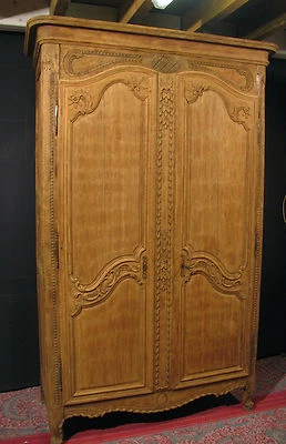ANCIENNE ARMOIRE DE MARIAGE NORMANDE en chêne brute 19 ème  - Photo 1/4