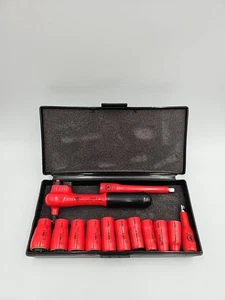 Wiha Tools 13 Piece (31391) Insulated Socket Metric Set 1/4" Drive  - Picture 1 of 13